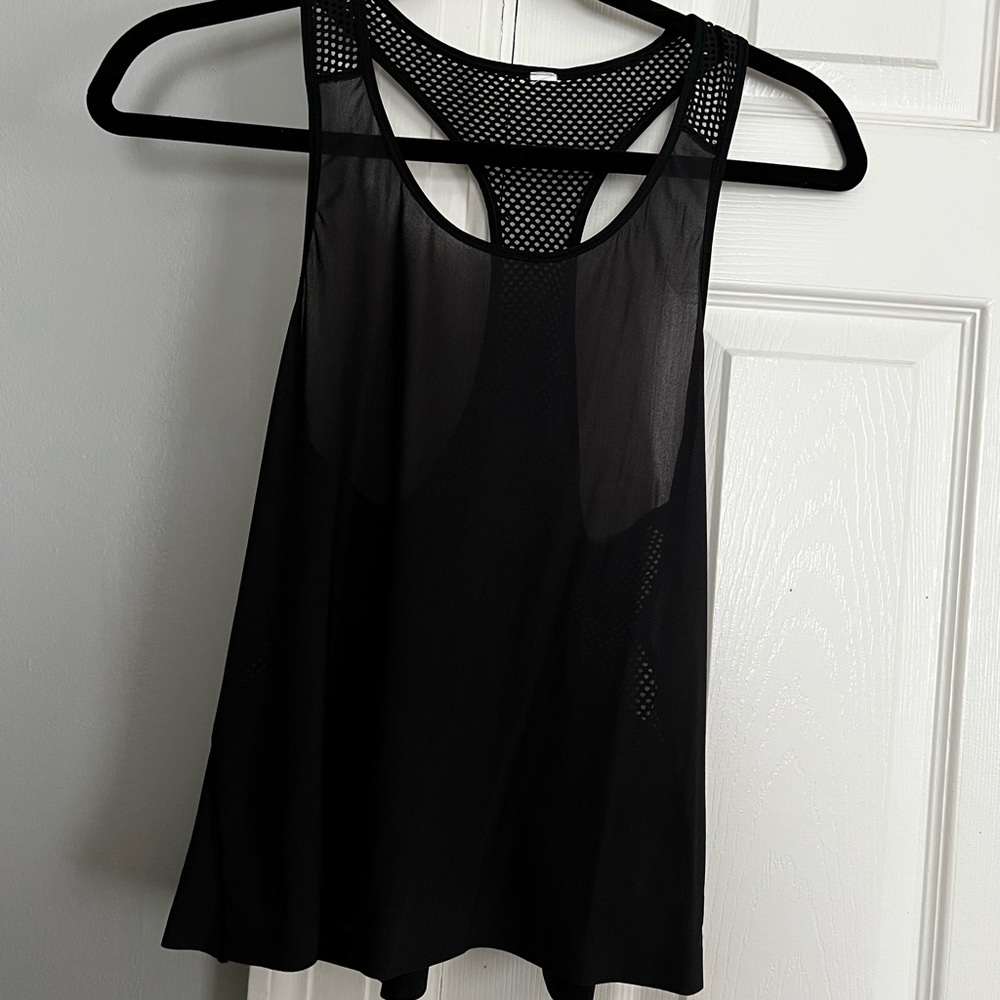 Lululemon Sheer tank. Size 6
